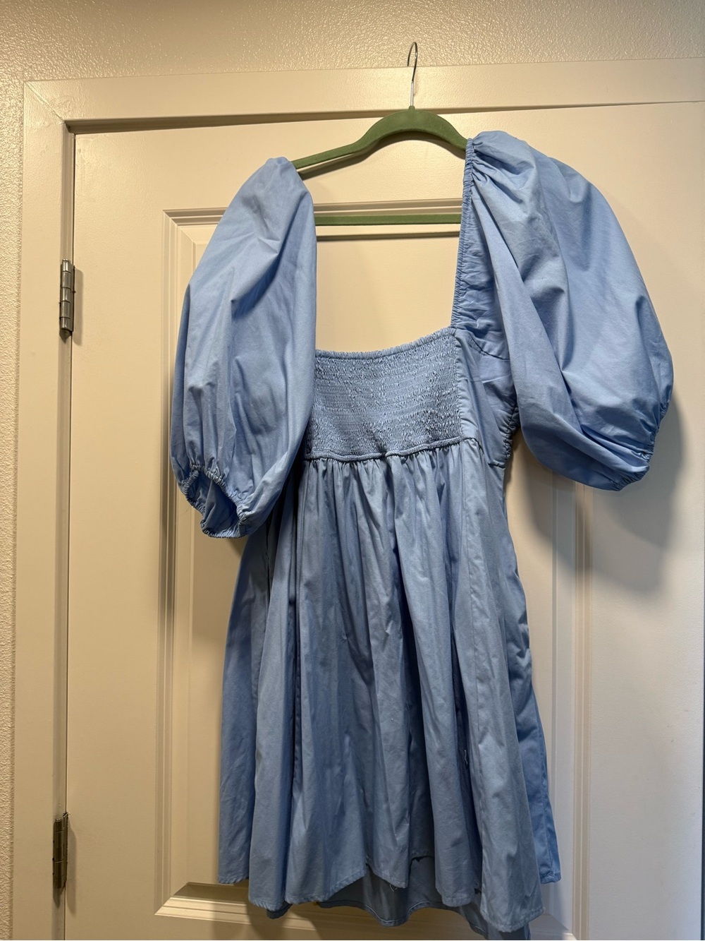 Abercrombie & Fitch Light Blue Smocked Neck Top - Picture 4 of 4
